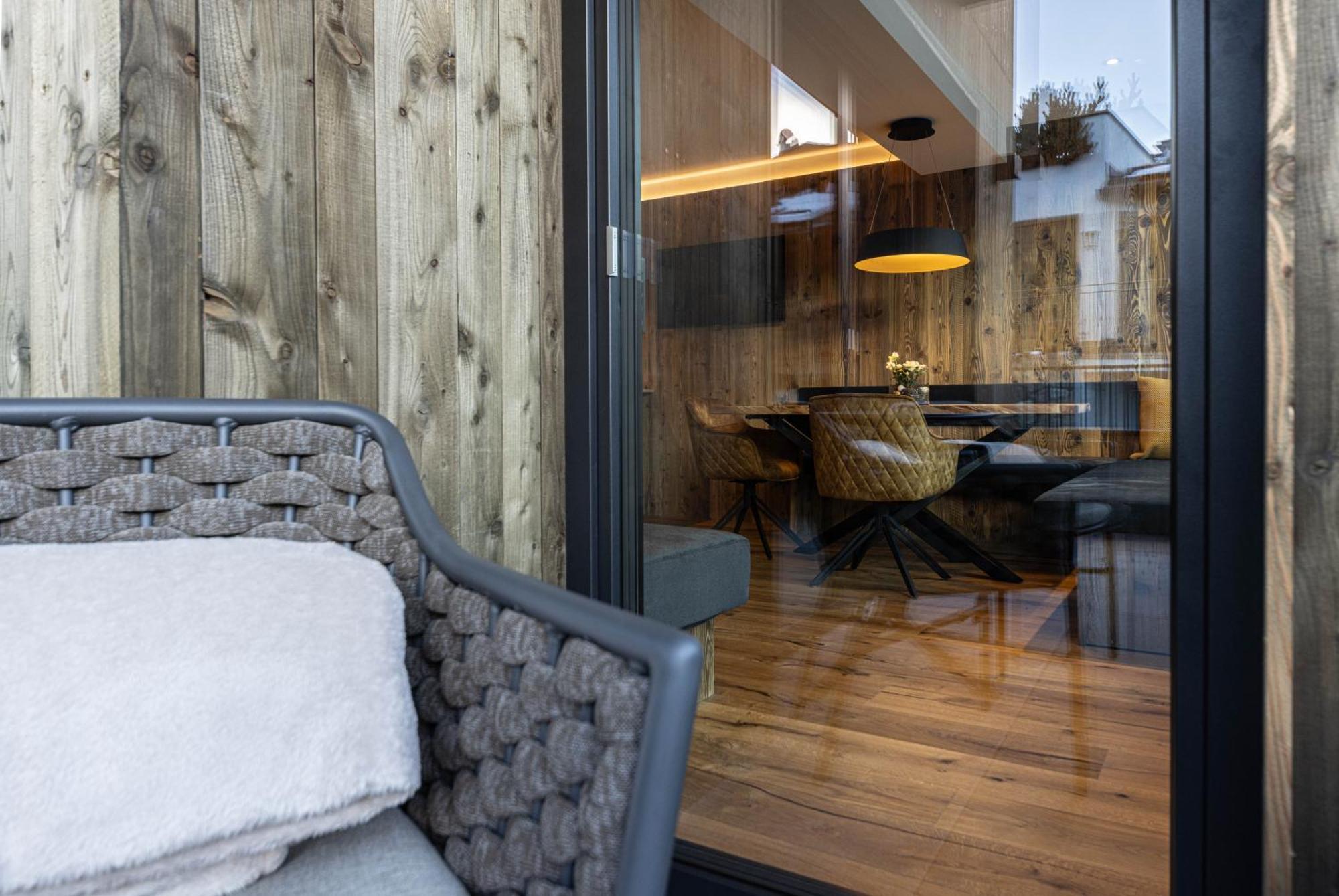 Enjoy Dolomites - Chalet Santa Cristina Val Gardena Exterior foto